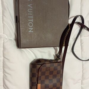 Louis Vuitton Favorite PM